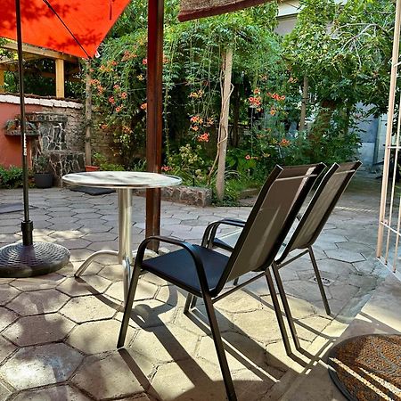 Art Apartment 36 Пловдив Экстерьер фото